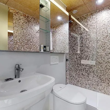 Evi's & 3* 伯尔尼