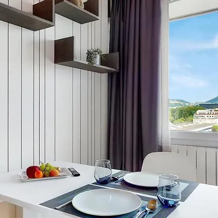 公寓式酒店 Evi's &